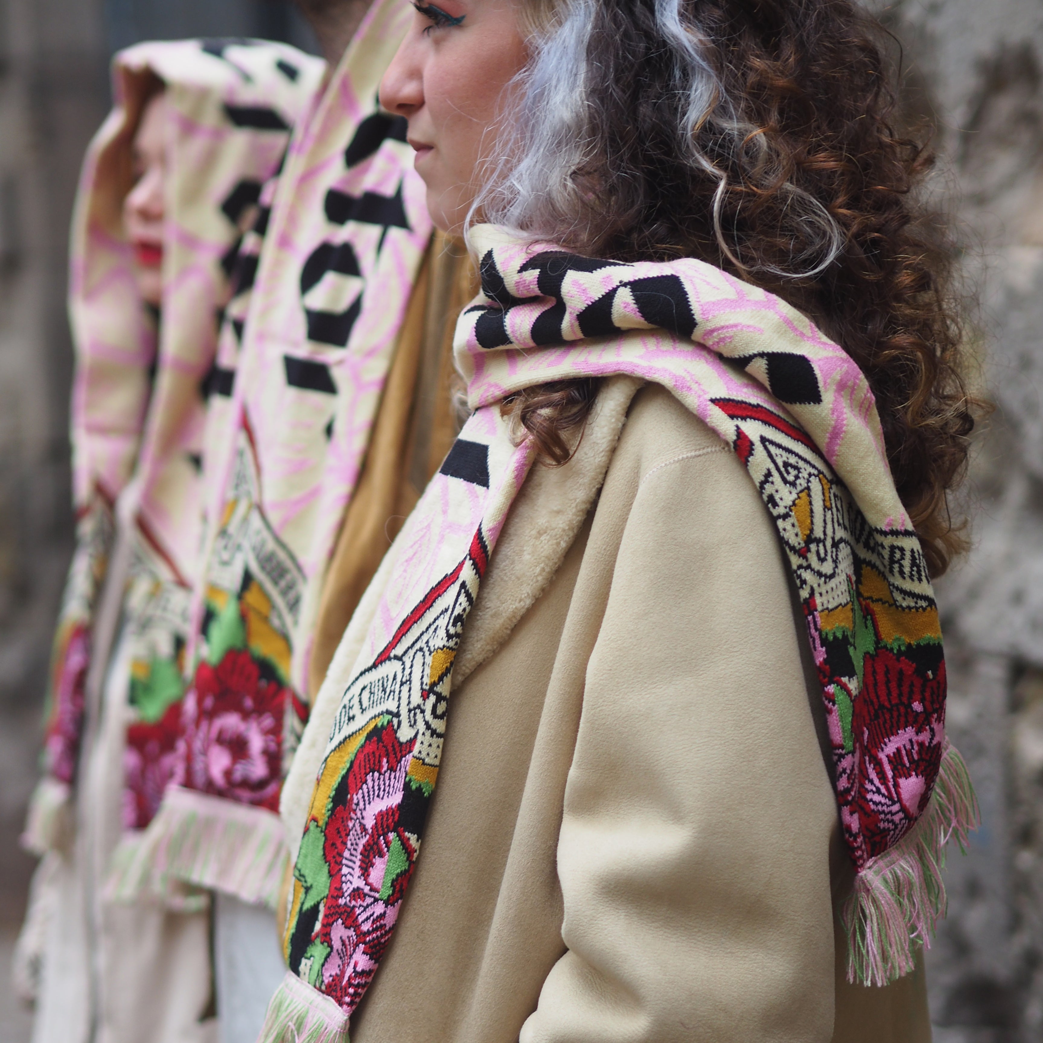 Pantocrator ✶ Bufanda 'El Gobierno de China'