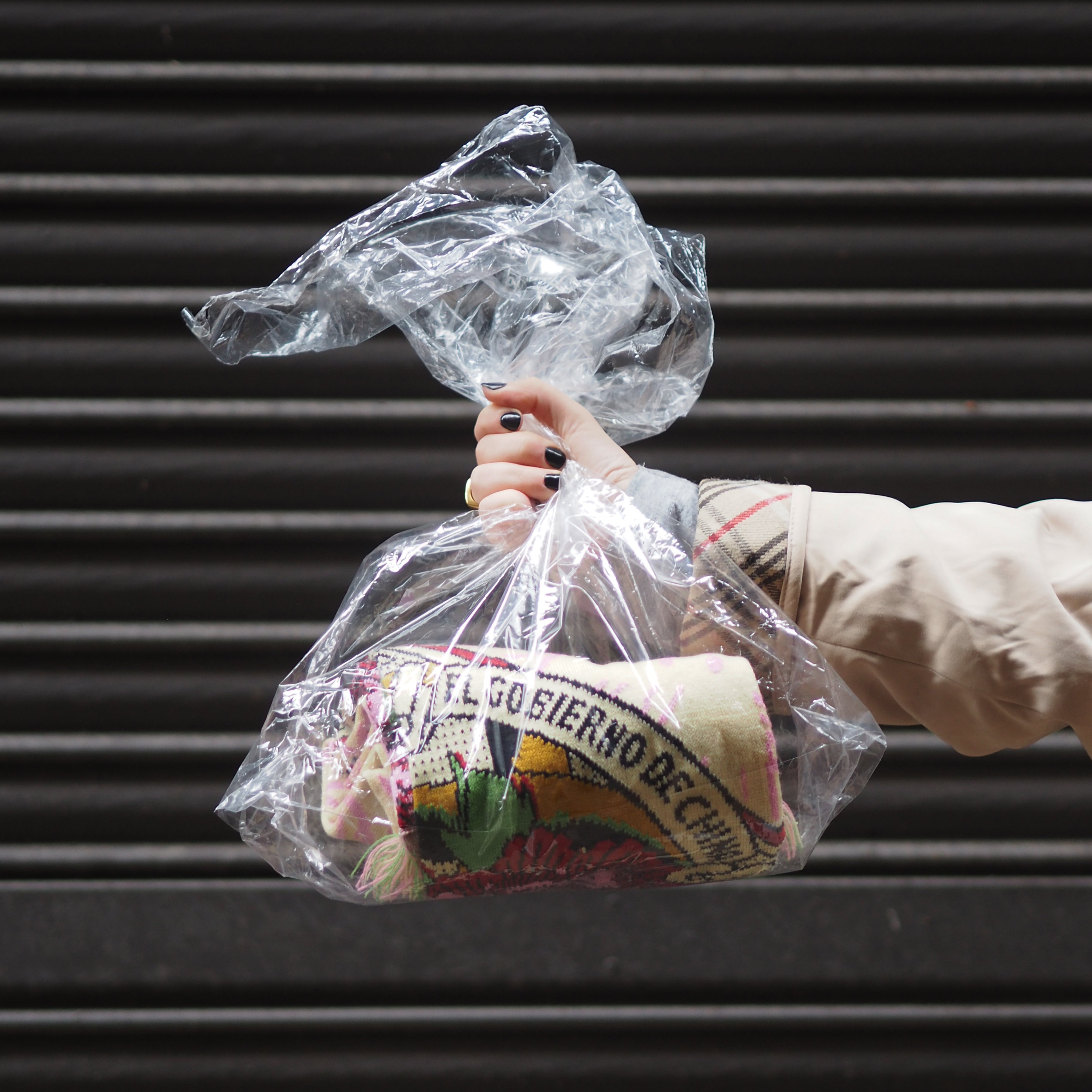 Pantocrator ✶ Bufanda 'El Gobierno de China'