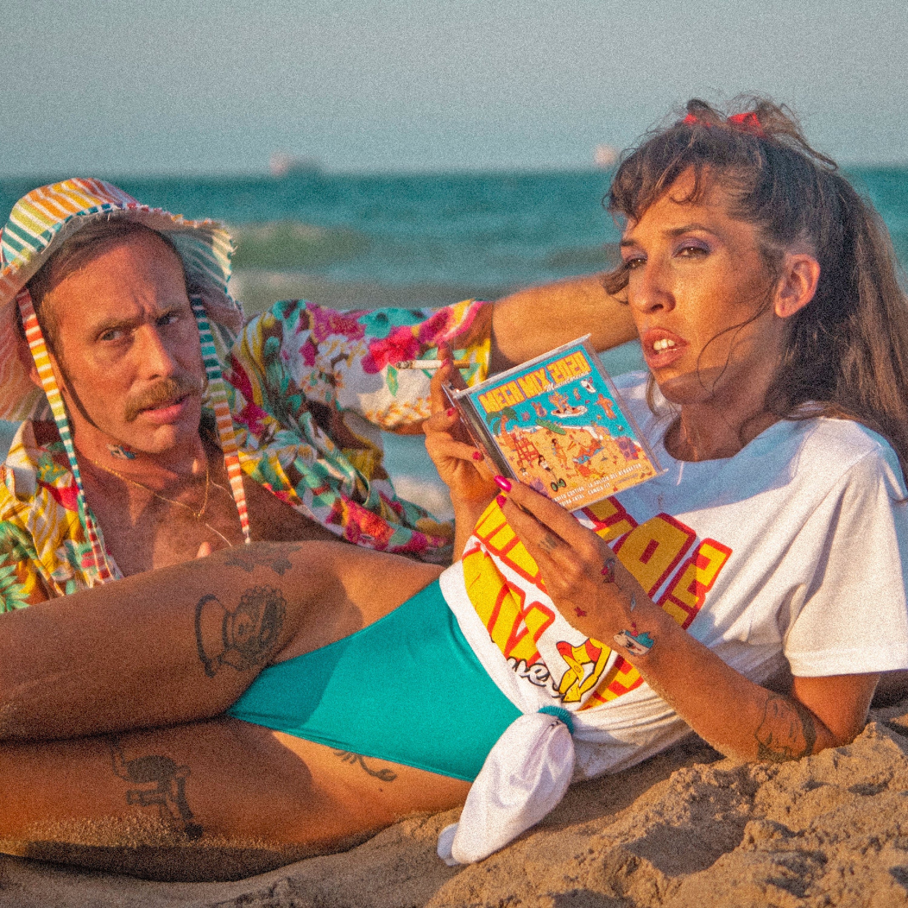 Mueveloreina ✶ CD MEGAMIX 2020