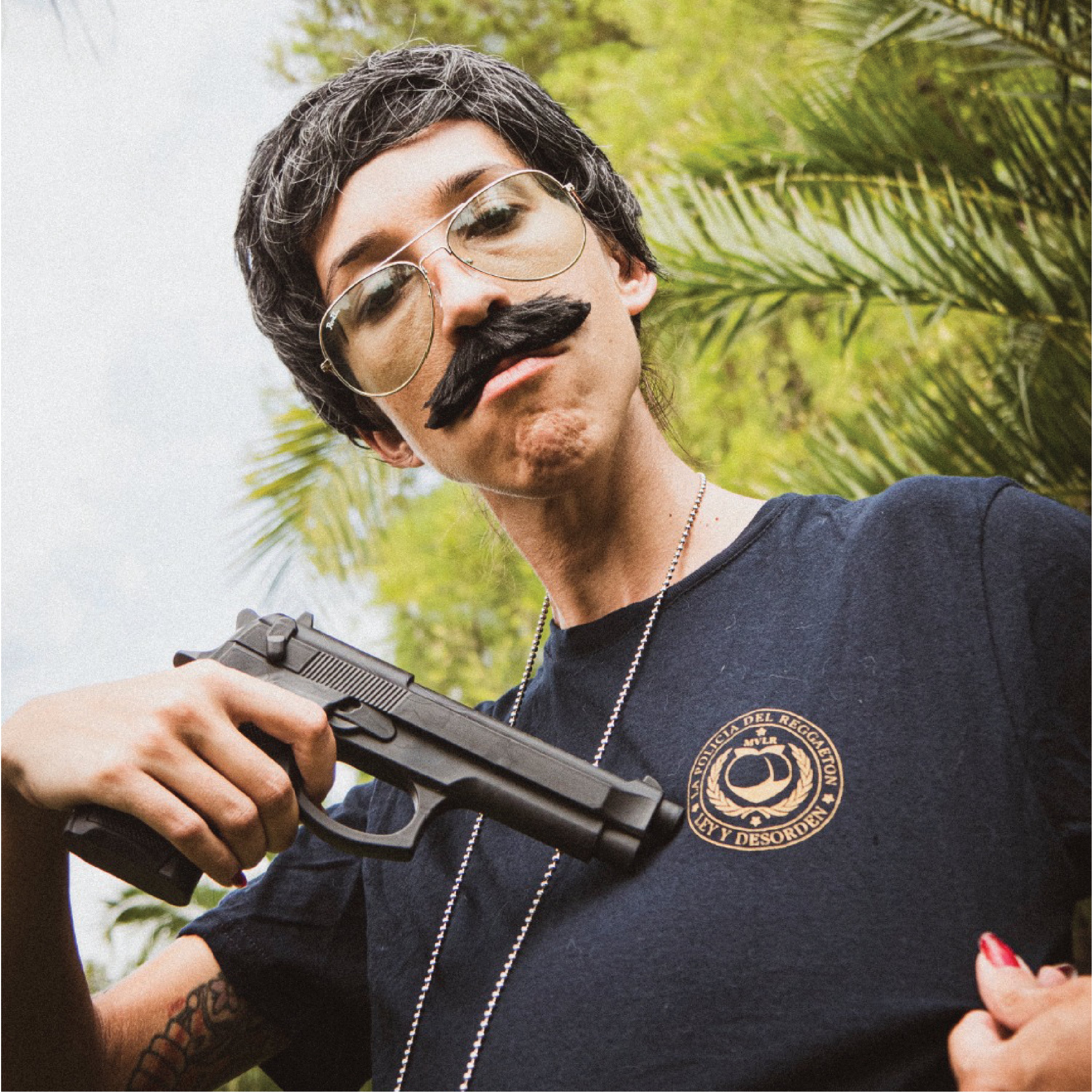 Mueveloreina ✶ Camiseta LPDR