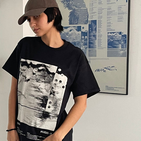 Xenia ✶ Camiseta negra (Ruido-0)